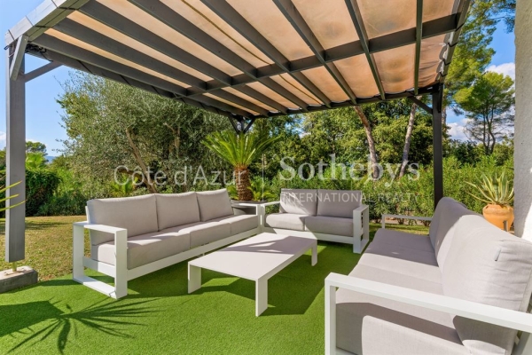 Maison de luxe à vendre à Mougins, 1 550 000 €, Photo 6