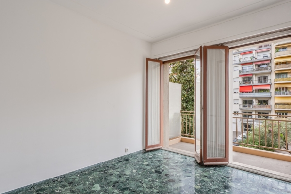 Luxury Apartment for sale in Nice, 289 000 €, Photo 2
