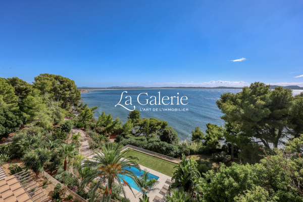 Appartement de luxe à vendre à Carqueiranne, 3 000 000 €, Photo 2