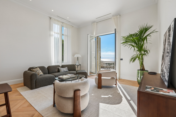 Luxury Apartment for sale in Roquebrune-Cap-Martin, 1 380 000 €, Photo 2