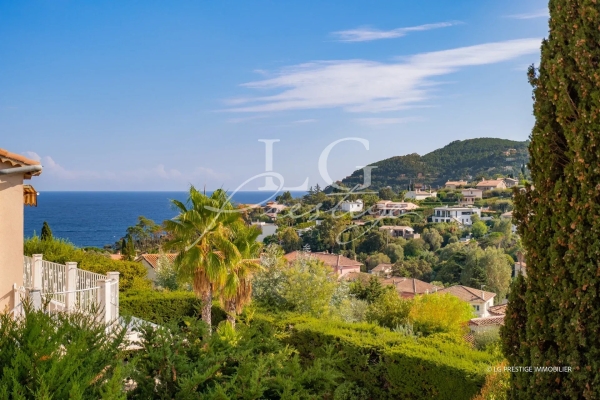 Luxury House for sale in Mandelieu-la-Napoule, 2 490 000 €, Photo 2