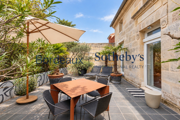 Luxury Apartment for sale in Bordeaux, 1 990 000 €, Photo 4