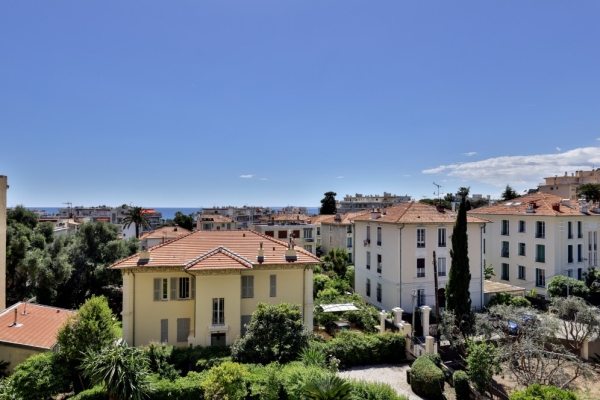 Luxury Apartment for sale in Nice, 1 200 000 €, Photo 1