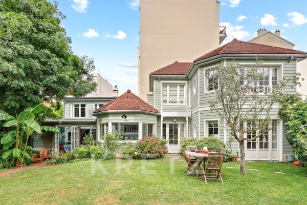 Maison de luxe à vendre à Courbevoie, 2 295 000 €, Photo 1