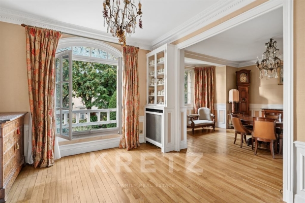 Maison de luxe à vendre à Saint-Cloud, 1 800 000 €, Photo 2