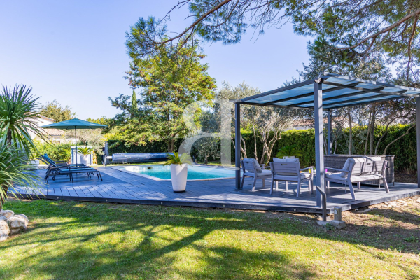 Maison de luxe à vendre à Noves, 850 000 €, Photo 5