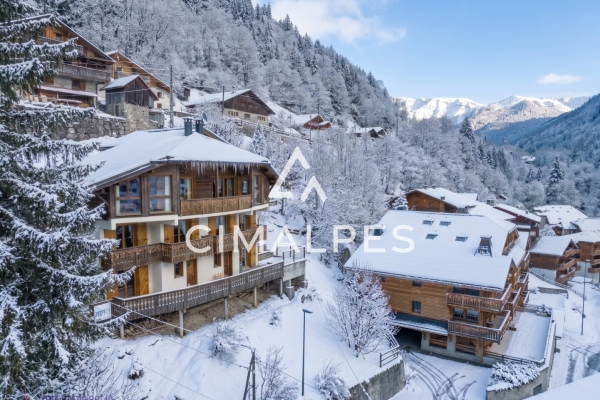 Maison de luxe à vendre à Morzine, 940 000 €, Photo 1