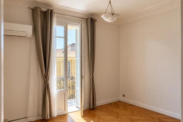 Appartement de luxe à vendre à Nice, 365 000 €, Photo 3