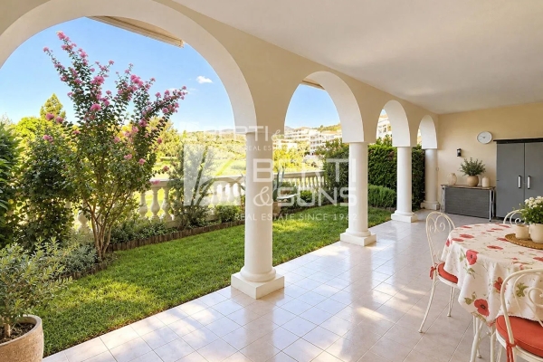 Appartement de luxe à vendre à Mandelieu-la-Napoule, 350 000 €, Photo 2