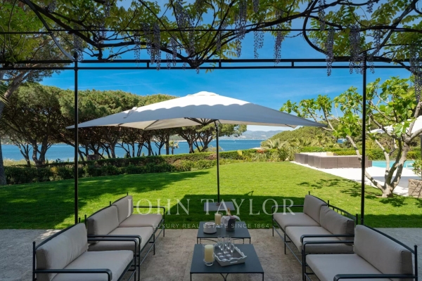 Maison de luxe à louer à Saint-Tropez, 30 000 €, Photo 1