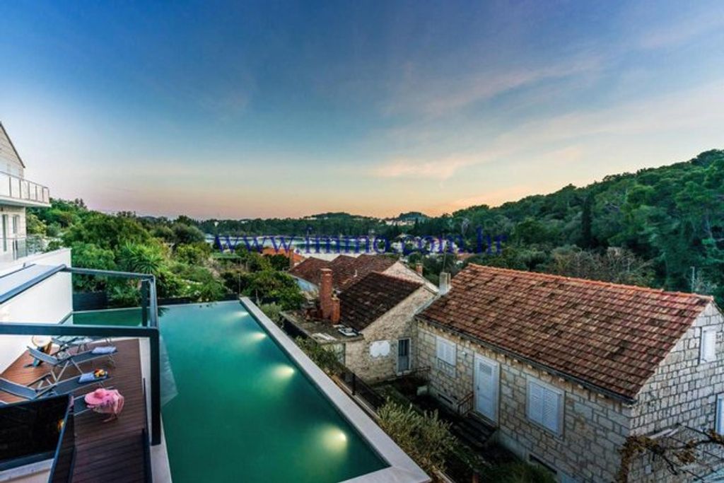 Maison de luxe à vendre à Korcula, 3 000 000 €, Photo 1