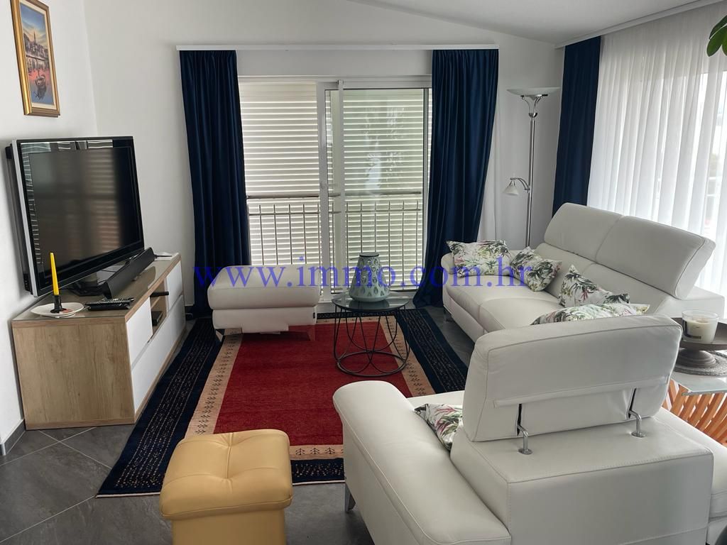 Maison de luxe à vendre à Trogir, 1 650 000 €, Photo 3