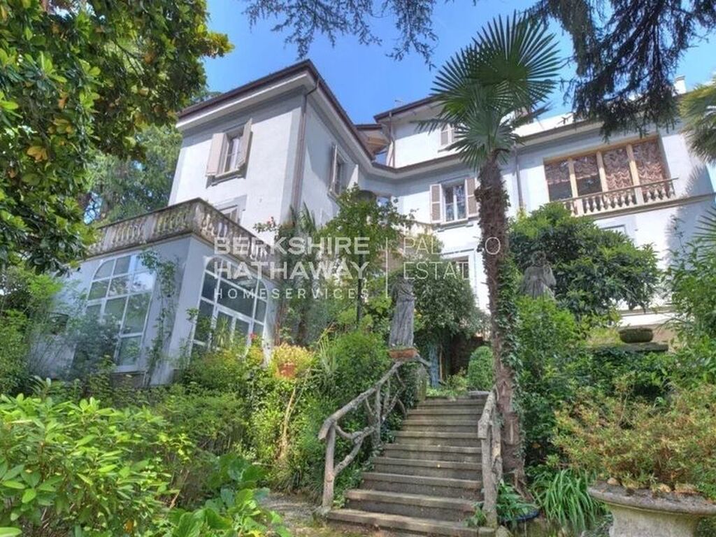 Maison de luxe à vendre à Argegno, 3 800 000 €, Photo 1