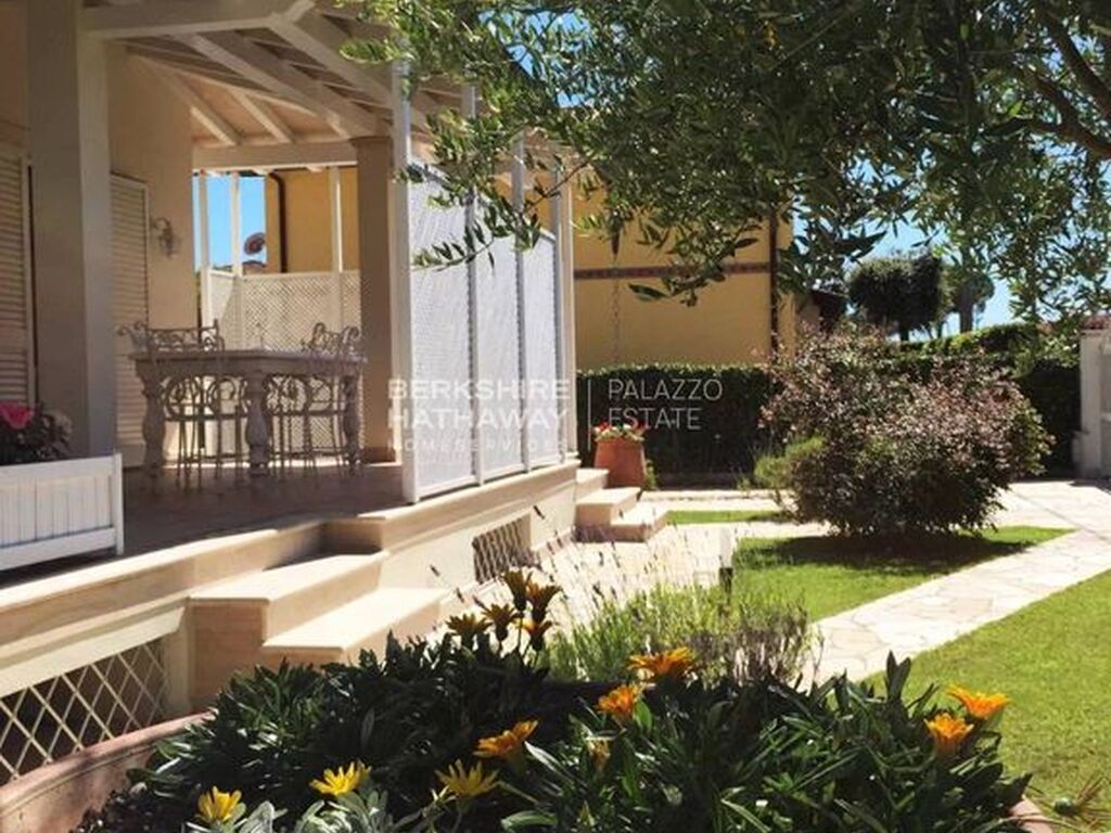 Maison de luxe à vendre à Pietrasanta, 1 800 000 €, Photo 1