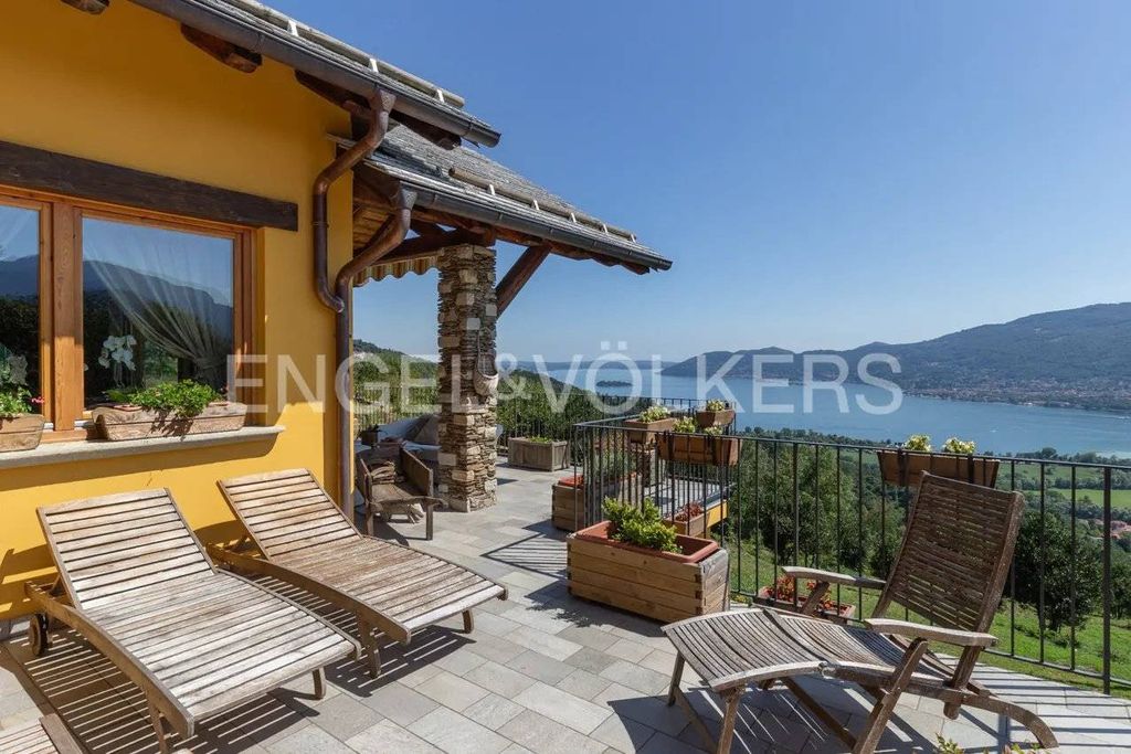 Maison de luxe à vendre à San Bernardino Verbano, 1 250 000 €, Photo 1