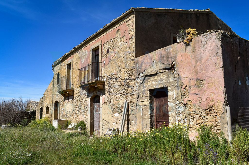 Luxury House for sale in Caltagirone, 320 000 €, Photo 7