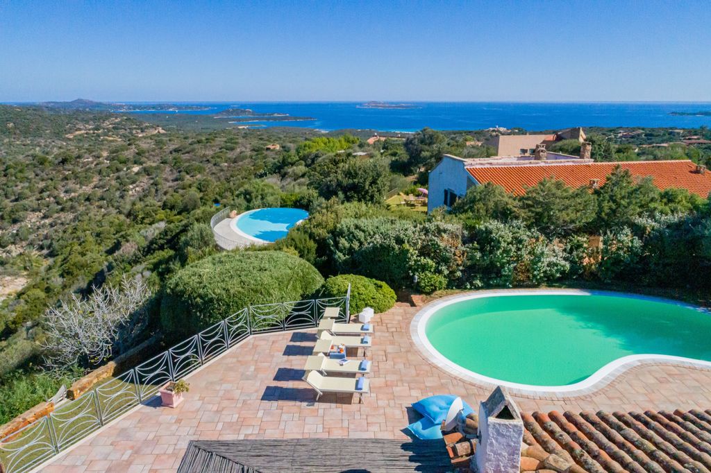 Maison de luxe à vendre à Olbia, 1 500 000 €, Photo 1