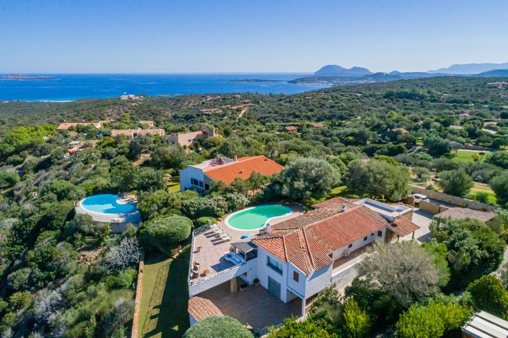 Maison de luxe à vendre à Olbia, 1 500 000 €, Photo 3
