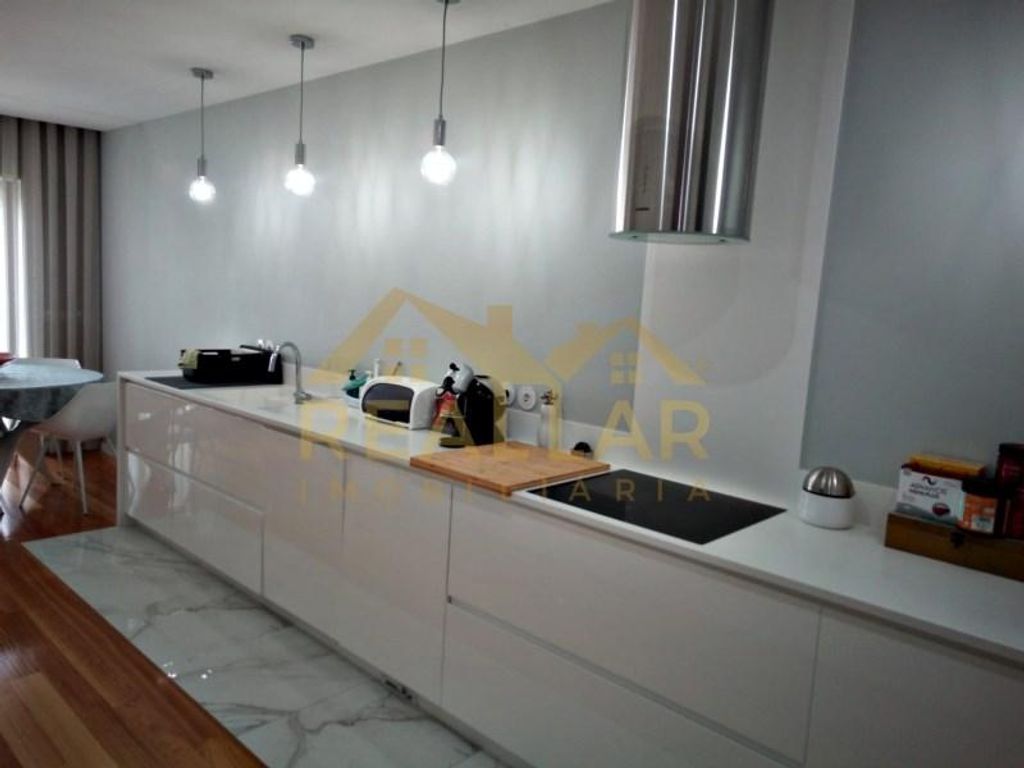 Luxury House for sale in Póvoa de Varzim, 650 000 €, Photo 1