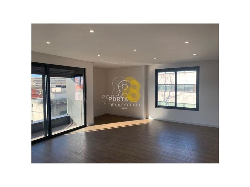 Appartement de luxe à vendre à Porto, 640 000 €, Photo 3