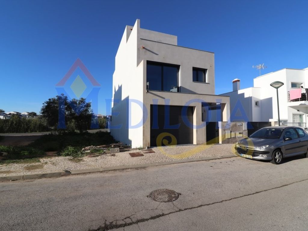 Maison de luxe à vendre à Vila Real de Santo António, 875 000 €, Photo 1