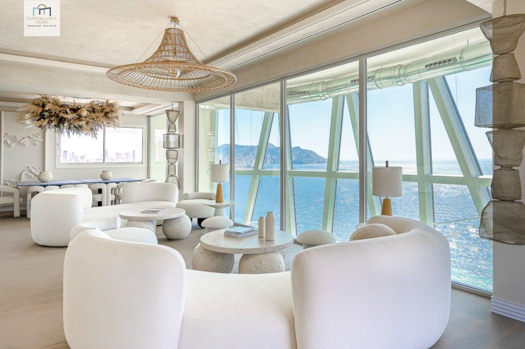 Luxury Apartment for sale in Benidorm, 1 550 000 €, Photo 3