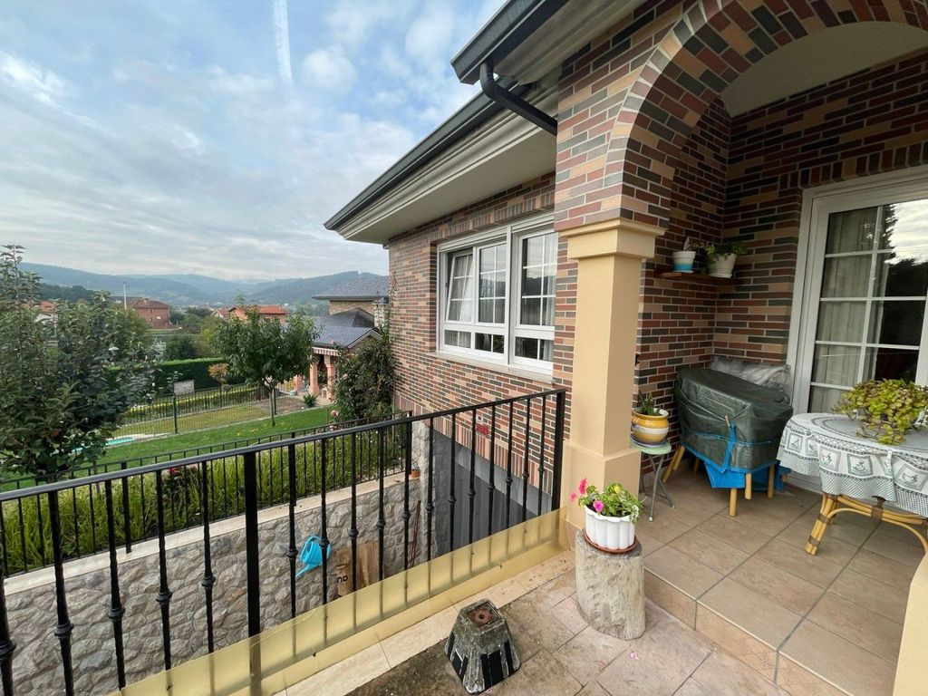 Luxury House for sale in Bárcena de Cicero, 485 000 €, Photo 6