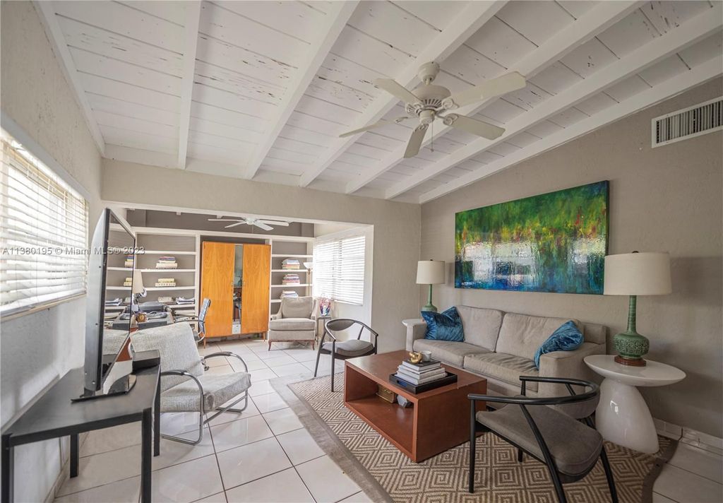 Luxury House for sale in Hollywood, 854 153 €, Photo 4