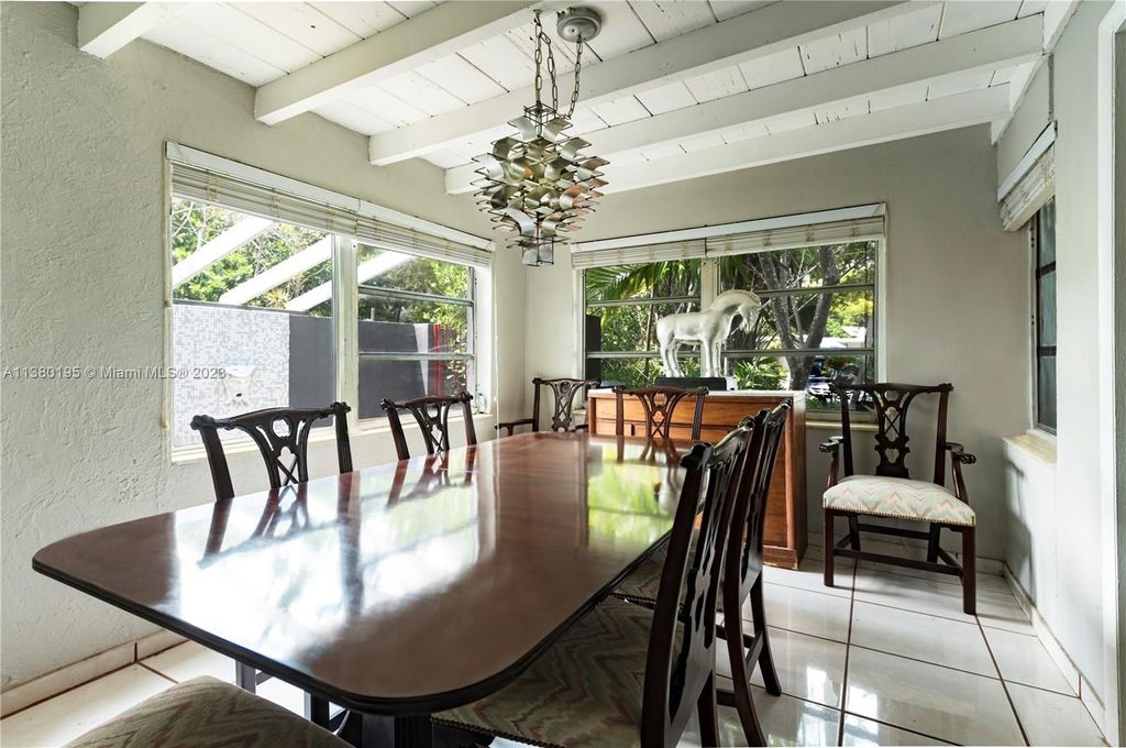 Luxury House for sale in Hollywood, 854 153 €, Photo 3