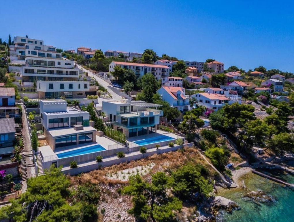 Maison de luxe à vendre à Ciovo, 1 300 000 €, Photo 1
