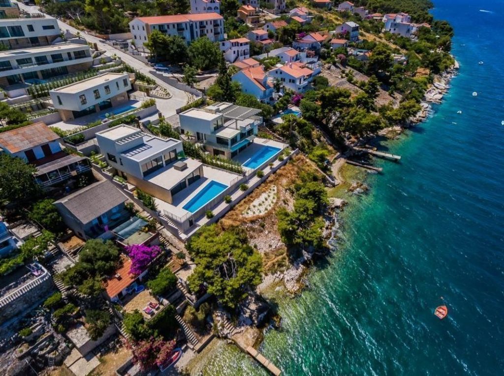 Maison de luxe à vendre à Ciovo, 1 350 000 €, Photo 1