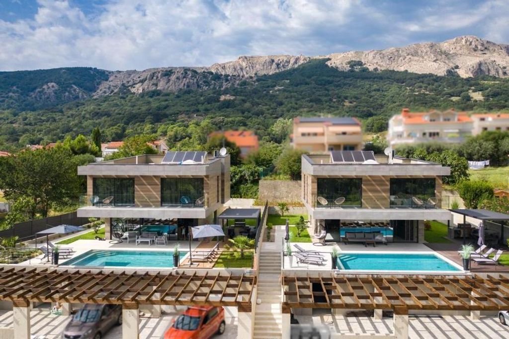 Maison de luxe à vendre à Krk, 2 000 000 €, Photo 1