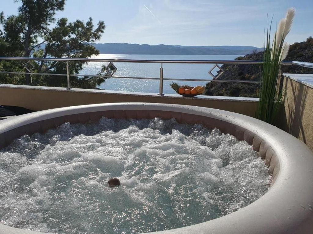 Luxury House for sale in Cesarica, 900 000 €, Photo 3