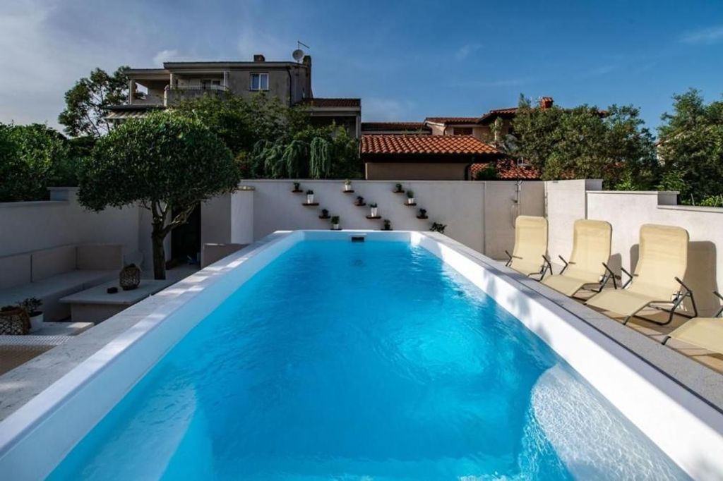 Maison de luxe à vendre à Vinkuran, 570 000 €, Photo 2