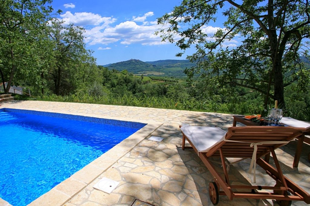 Maison de luxe à vendre à Oprtalj, 1 295 000 €, Photo 3