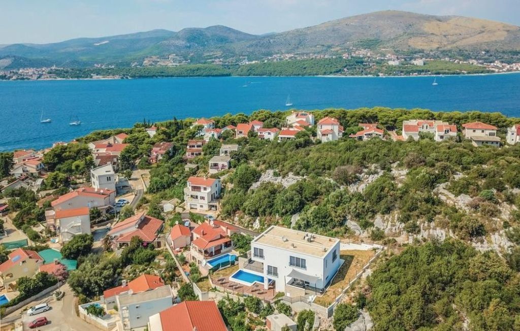 Luxury House for sale in Ciovo, 1 700 000 €, Photo 4