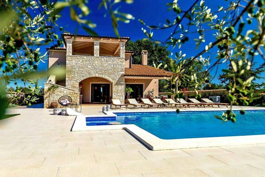Maison de luxe à vendre à Mali Vareški, 0 €, Photo 3
