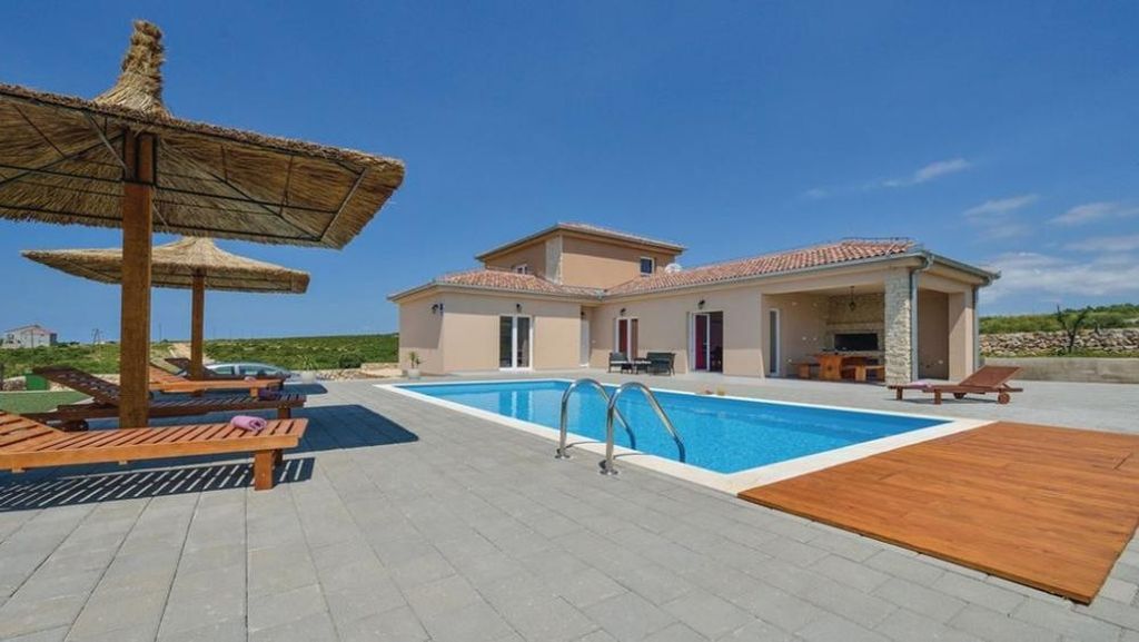 Maison de luxe à vendre à Zadar, 750 000 €, Photo 6
