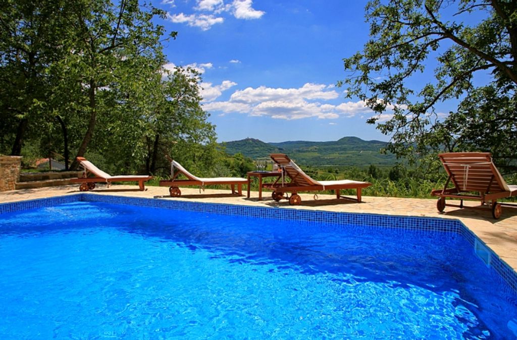 Maison de luxe à vendre à Oprtalj, 520 000 €, Photo 4