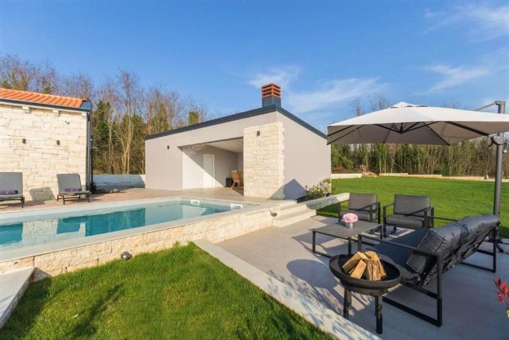Maison de luxe à vendre à Porec, 0 €, Photo 6
