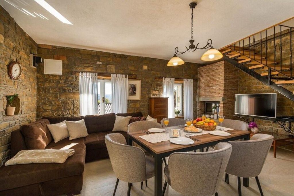 Maison de luxe à vendre à Oprtalj, 520 000 €, Photo 6