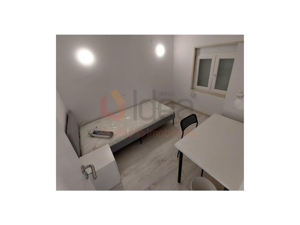 Maison de luxe à vendre à Lisbon, 555 000 €, Photo 3