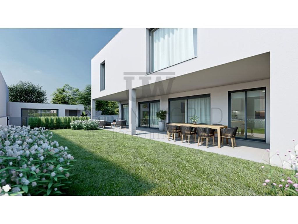 Luxury Apartment for sale in Loures, 675 000 €, Photo 1