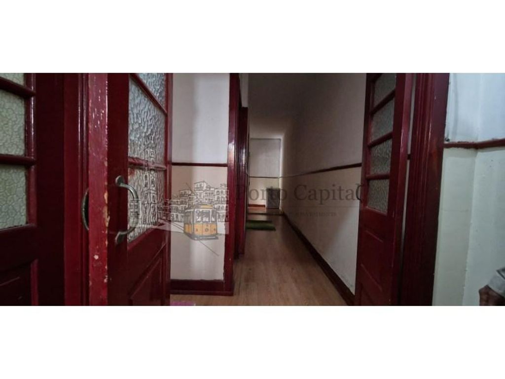 Maison de luxe à vendre à Porto, 1 500 000 €, Photo 1