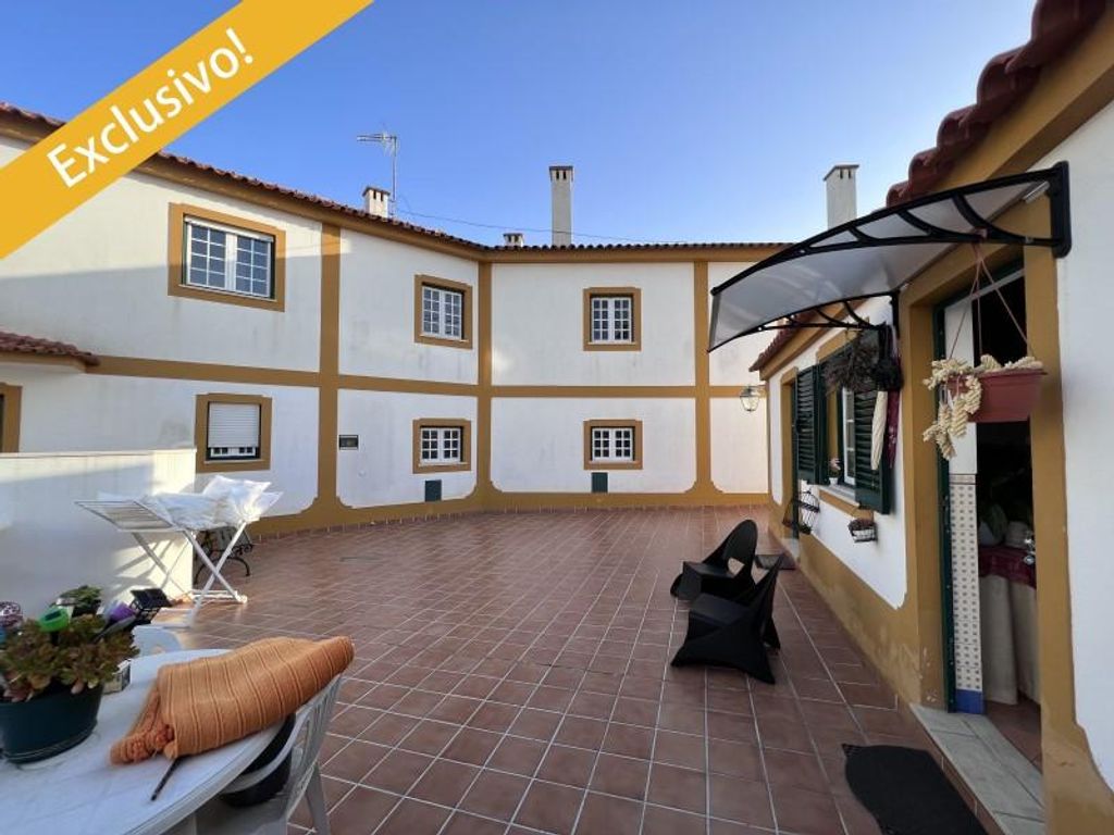 Maison de luxe à vendre à Caldas Da Rainha, 980 000 €, Photo 1