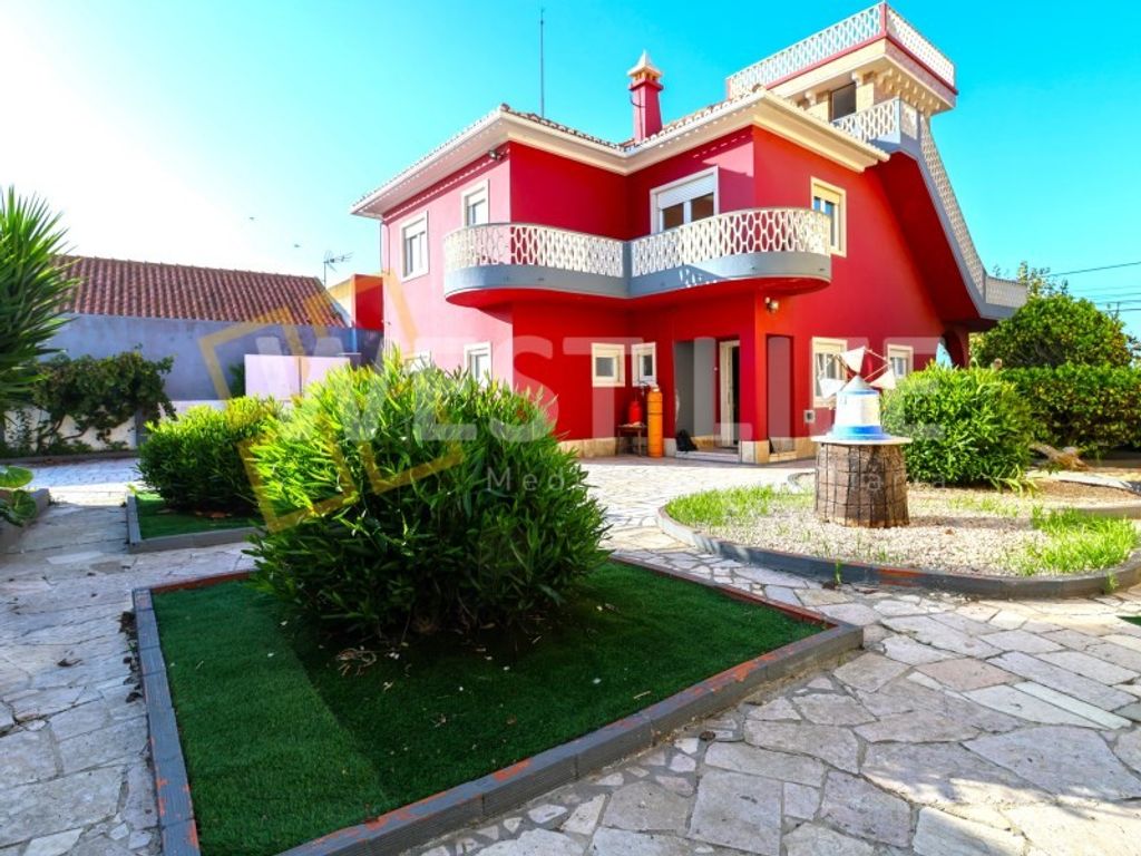 Maison de luxe à vendre à Mafra, 448 000 €, Photo 1