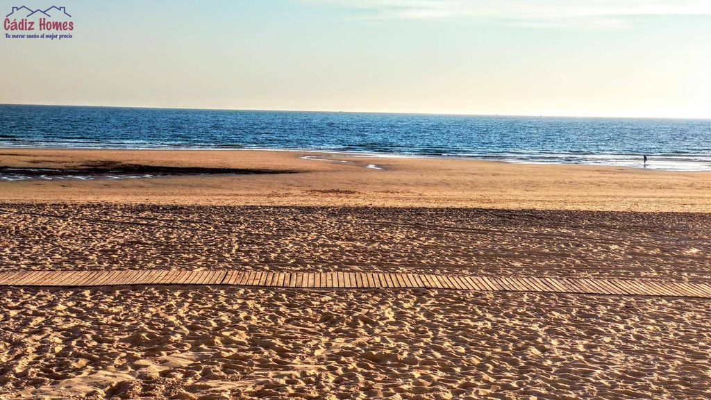 Luxury Apartment for sale in Cadiz, 900 000 €, Photo 1