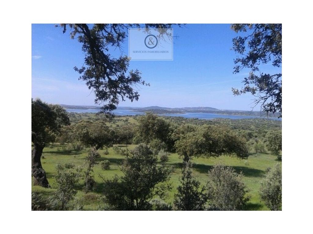 Maison de luxe à vendre à Cheles, 1 200 000 €, Photo 1