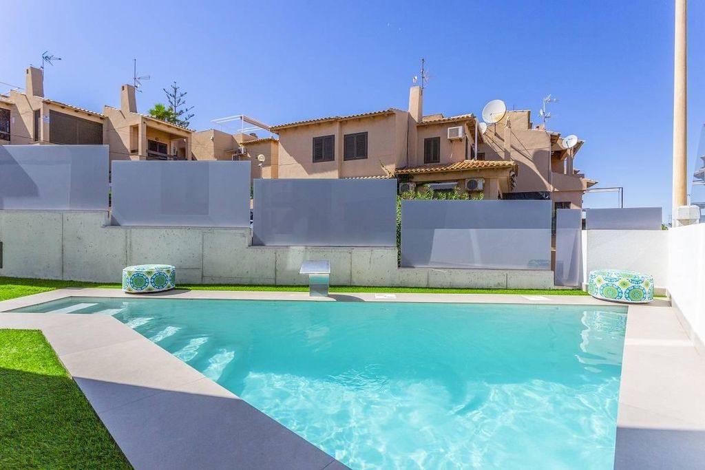 Maison de luxe à vendre à Torrevieja, 660 000 €, Photo 4