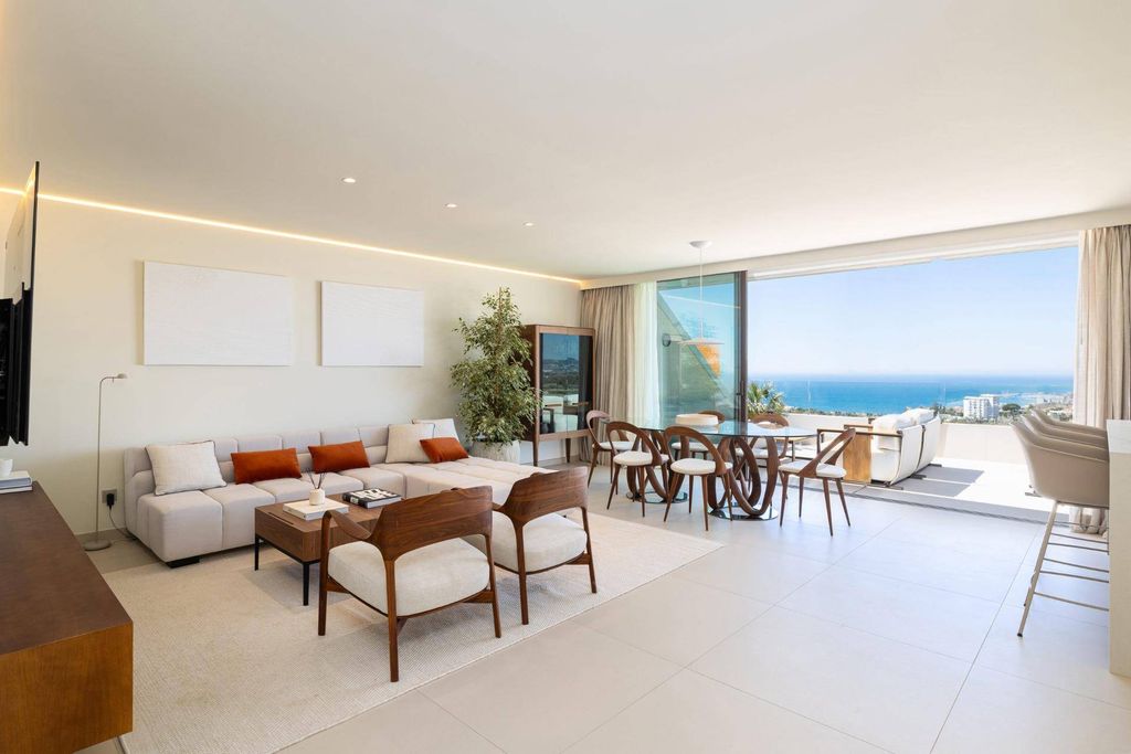 Maison de luxe à vendre à Fuengirola, 590 000 €, Photo 1